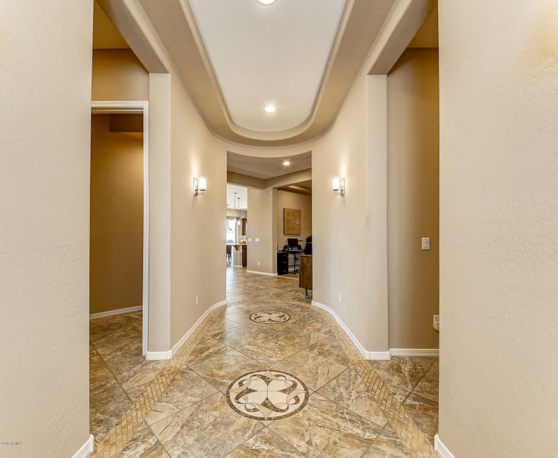 5728 S Shelby Way, Gilbert, AZ 85298