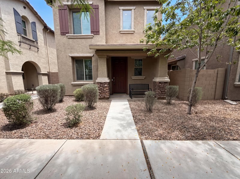 5728 W Raymond St, Phoenix, AZ 85043