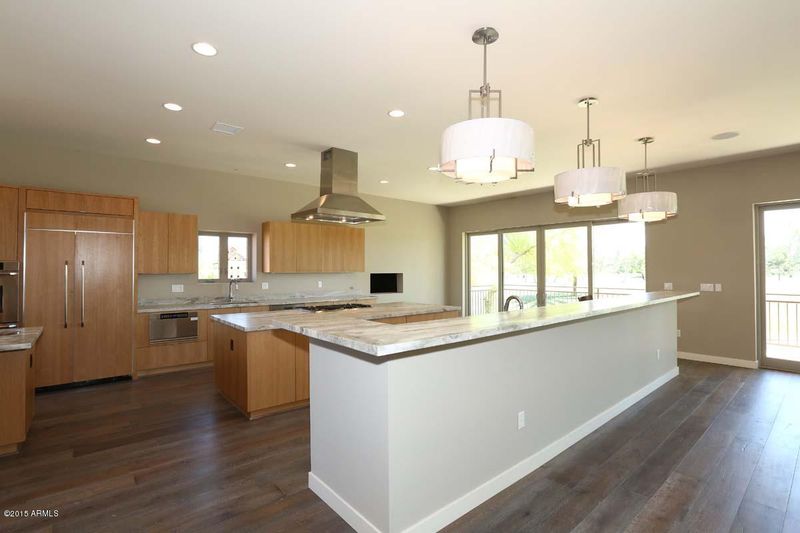 5729 E Indian School Rd, Phoenix, AZ 85018