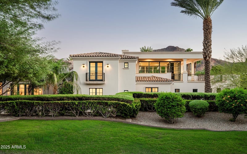 5729 E Joshua Tree Ln, Paradise Valley, AZ 85253