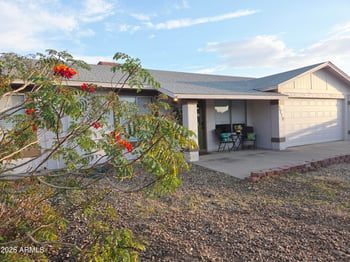 5729 John Cabot Rd, Glendale, AZ 85308