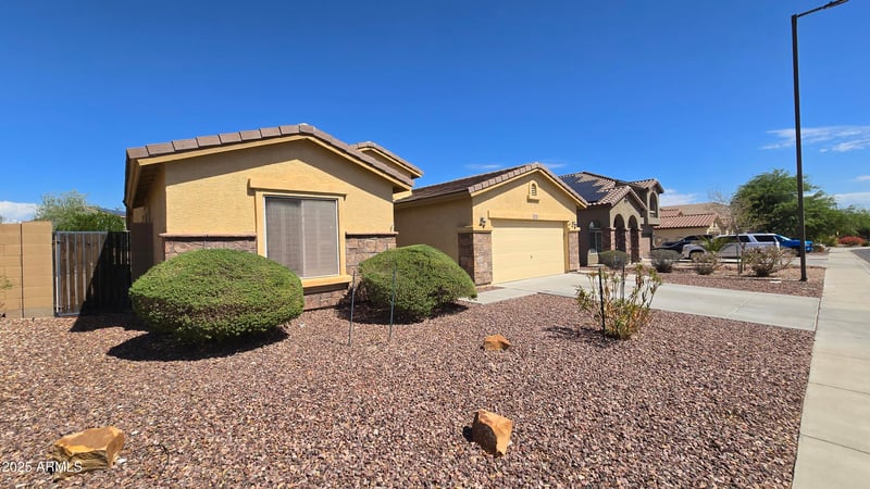 573 219th Ln, Buckeye, AZ 85326
