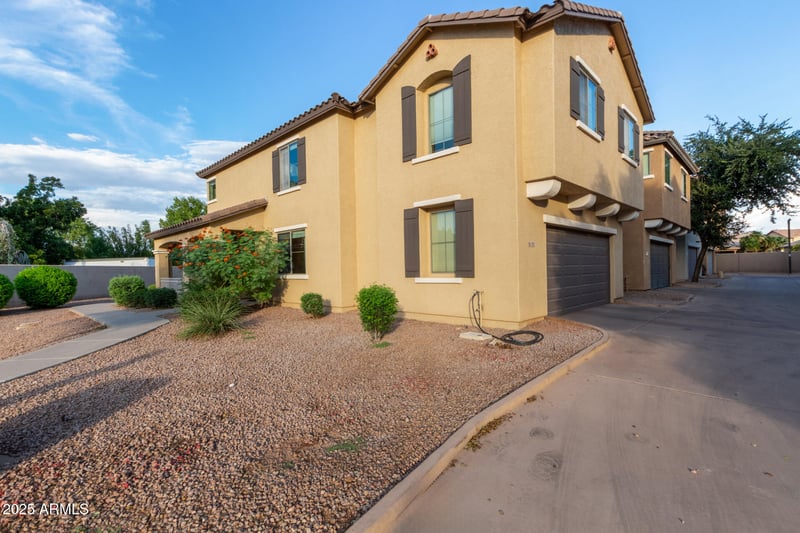 573 Buena Vista Ct, Gilbert, AZ 85296