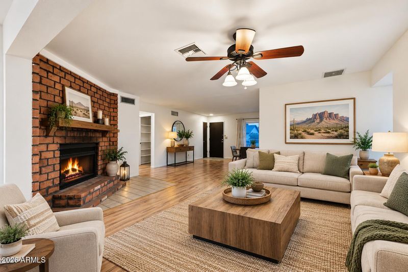 573 E Linda Ave, Apache Junction, AZ 85119