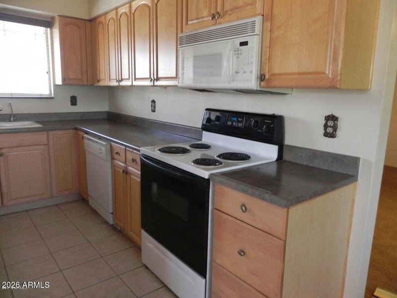 5730 E Colby St, Mesa, AZ 85205