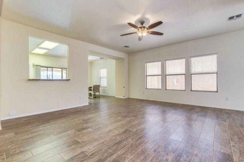 5730 E Flossmoor Cir, Mesa, AZ 85206