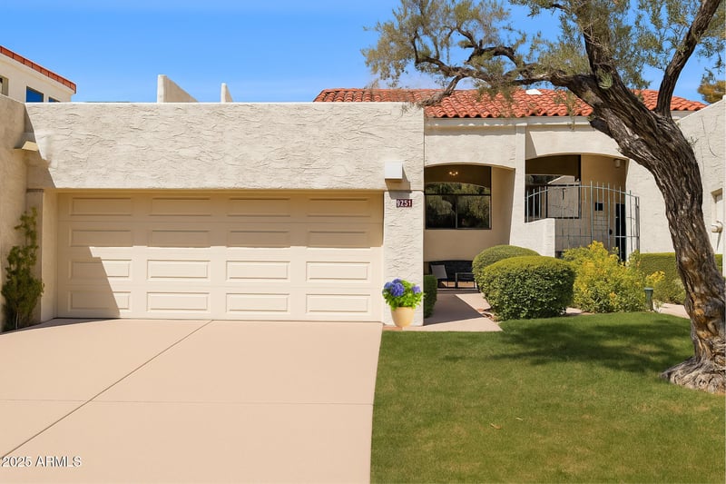 5732 25th St, Phoenix, AZ 85016