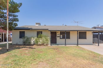 5732 63rd Dr, Glendale, AZ 85301
