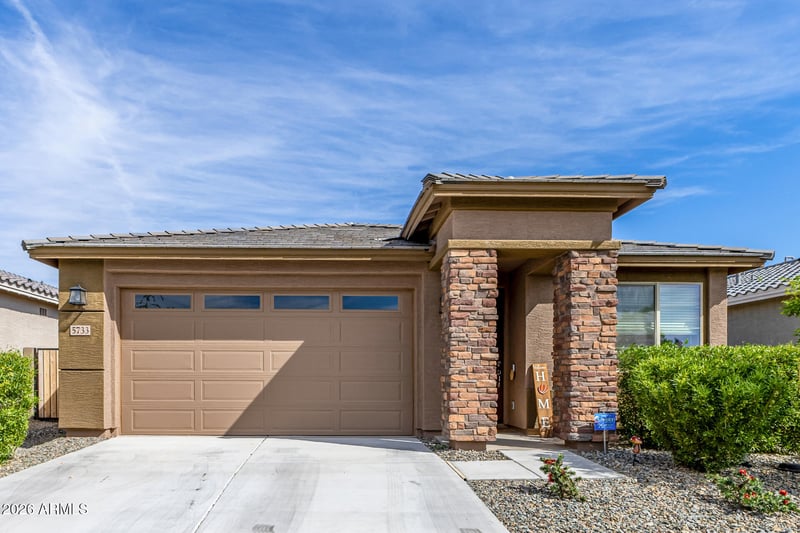 5733 192nd Ave, Litchfield Park, AZ 85340