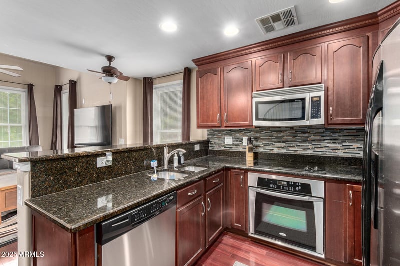5734 21st Pl, Phoenix, AZ 85040