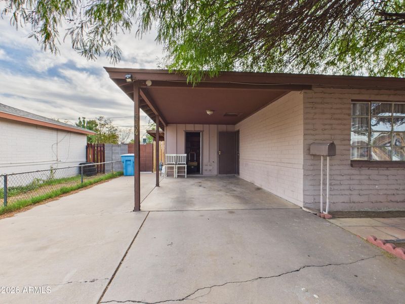 5734 N 36th Dr, Phoenix, AZ 85019