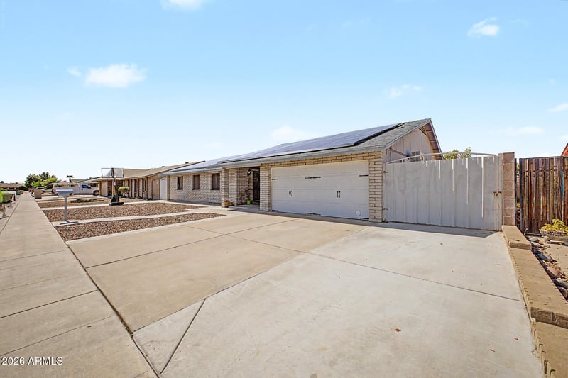 5734 W Palo Verde Ave, Glendale, AZ 85302