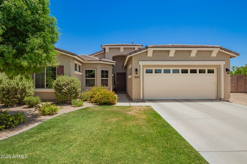5735 Cloverdale Ln, Gilbert, AZ 85298
