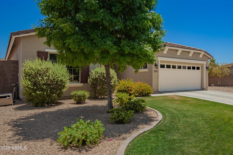 5735 Cloverdale Ln, Gilbert, AZ 85298