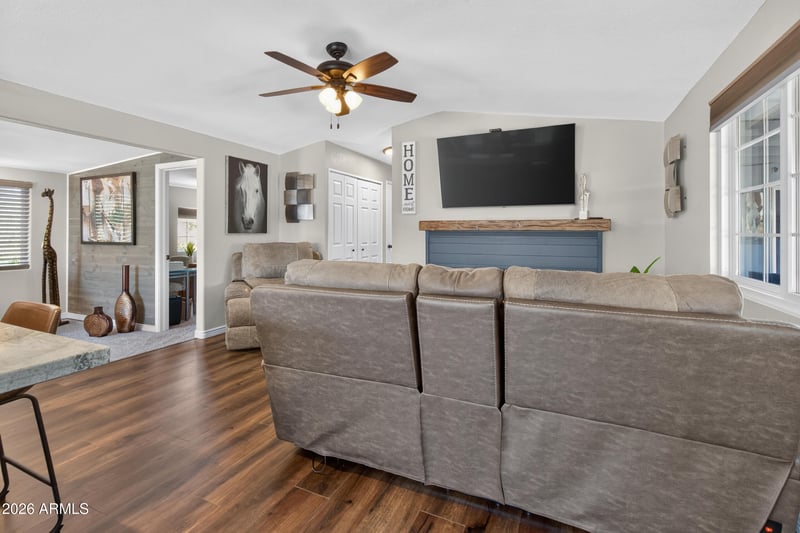 5735 E Mcdowell Rd #16, Mesa, AZ 85215