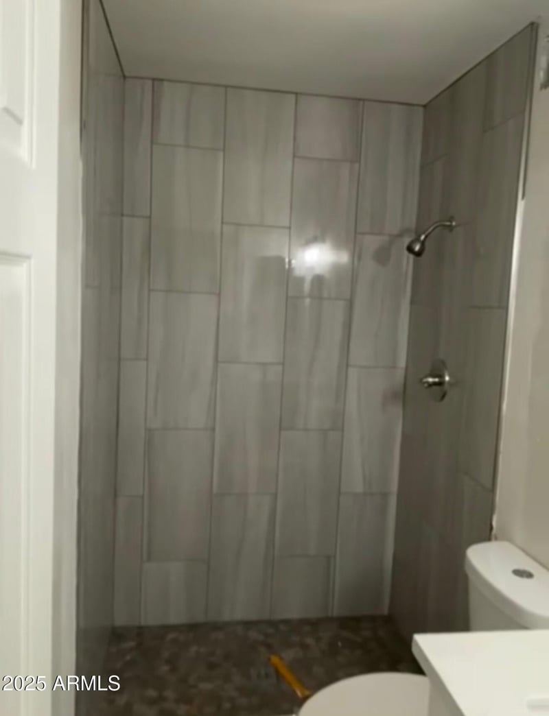 5737 69th Ave, Glendale, AZ 85303