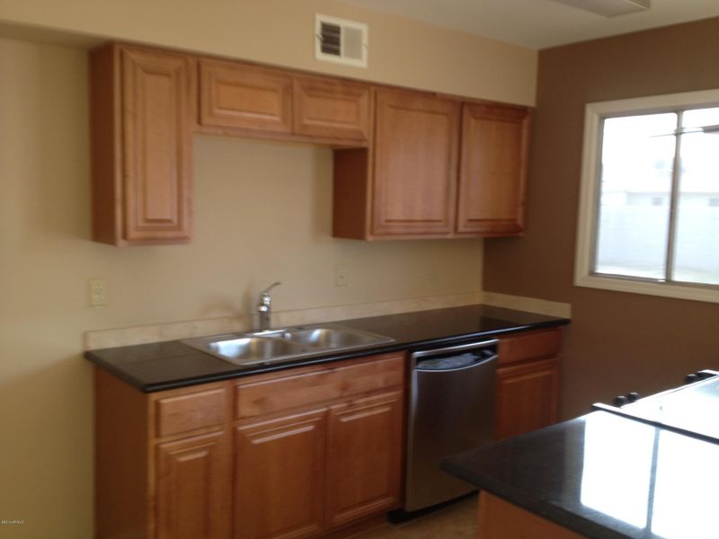 5737 W Cortez St, Glendale, AZ 85304
