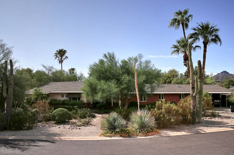 5738 N 41st Pl, Phoenix, AZ 85018