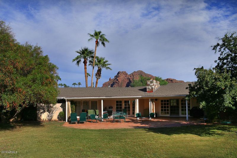 5738 N 41st Pl, Phoenix, AZ 85018