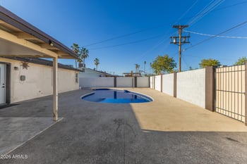 5738 Pierson St, Phoenix, AZ 85031