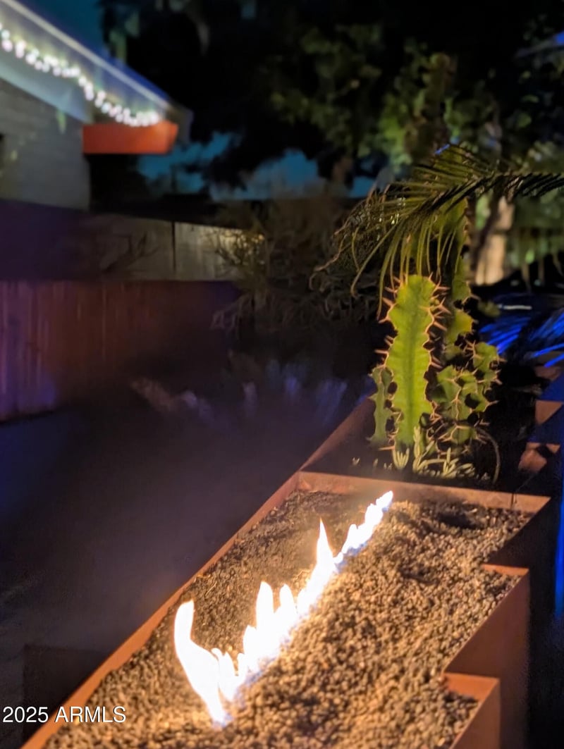 5739 11th St, Phoenix, AZ 85014