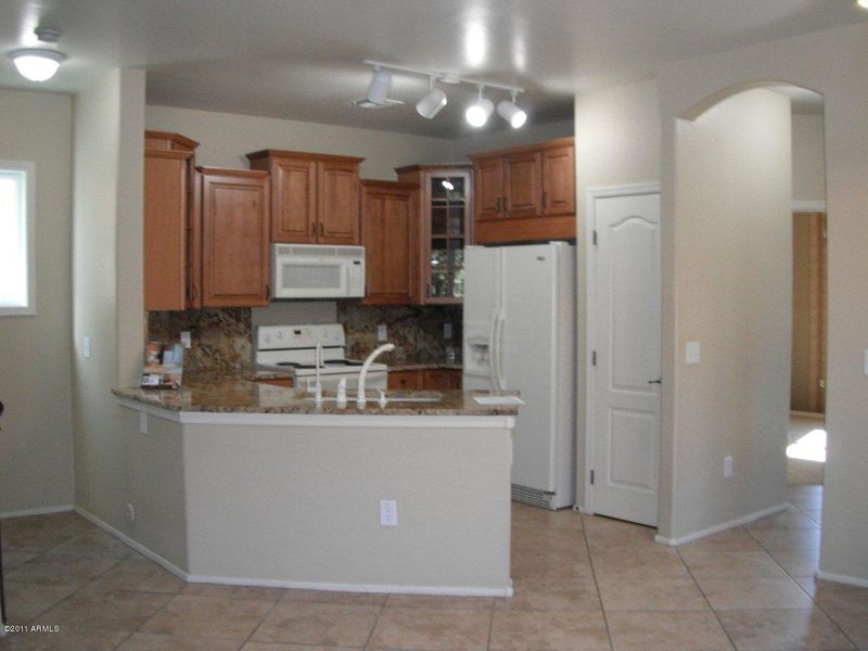 5739 S 21st Ter, Phoenix, AZ 85040