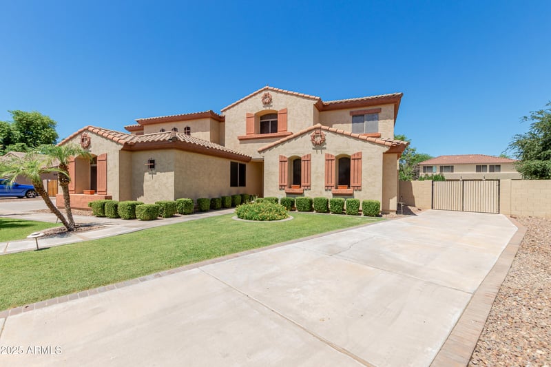 5740 132nd Dr, Litchfield Park, AZ 85340