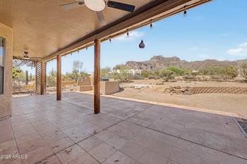 5740 2nd Ave, Apache Junction, AZ 85119