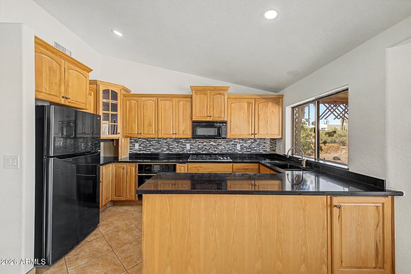5740 2nd Ave, Apache Junction, AZ 85119