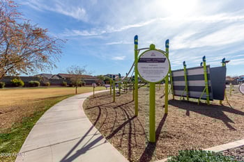 5740 Raymond St, Phoenix, AZ 85043