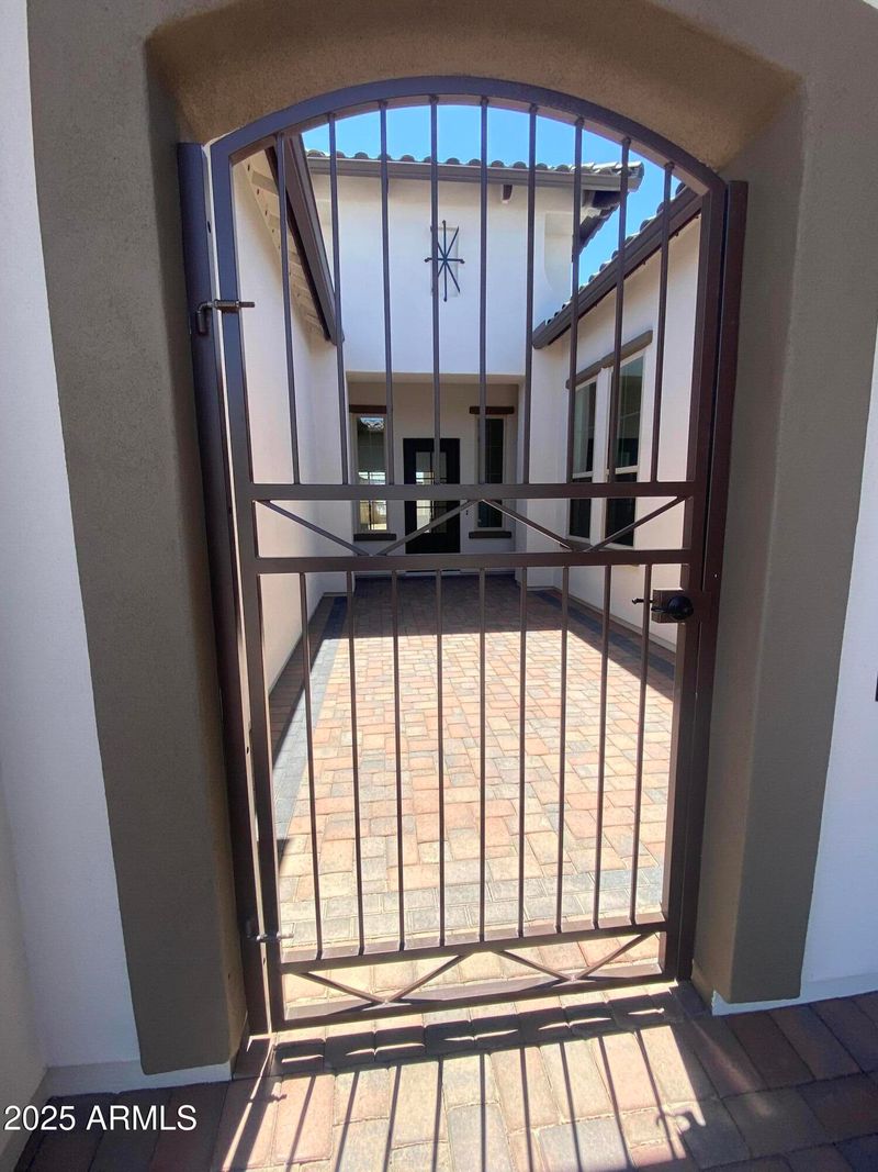 5741 E Star Valley St, Mesa, AZ 85215