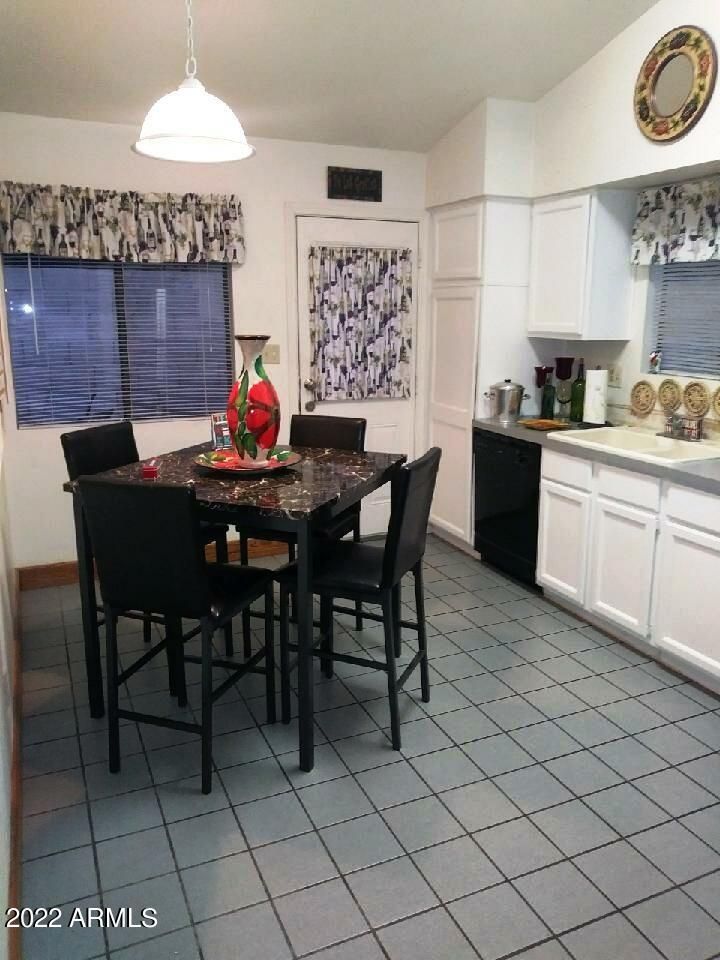5741 N 68th Ave, Glendale, AZ 85303