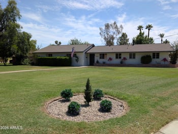5741 W Harmont Dr, Glendale, AZ 85302
