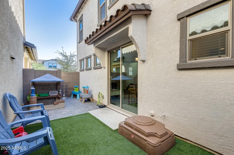 5742 Illini St, Phoenix, AZ 85043