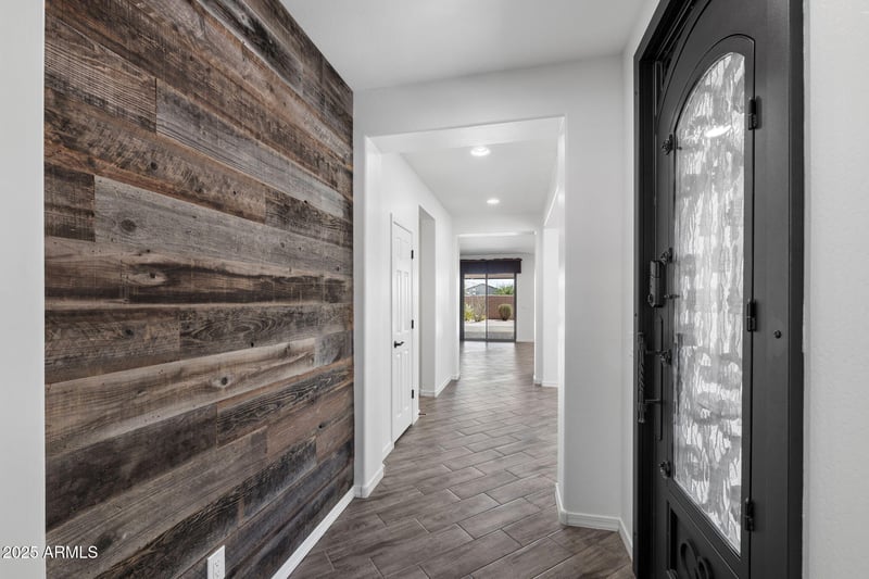 5742 Winchester St, Mesa, AZ 85212
