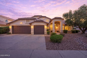 5745 Mariposa Grande Ln, Glendale, AZ 85310