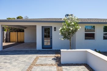5745 13th Pl, Phoenix, AZ 85014