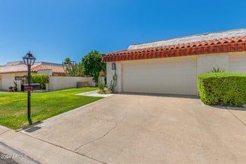 5746 N Scottsdale Rd, Paradise Valley, AZ 85253