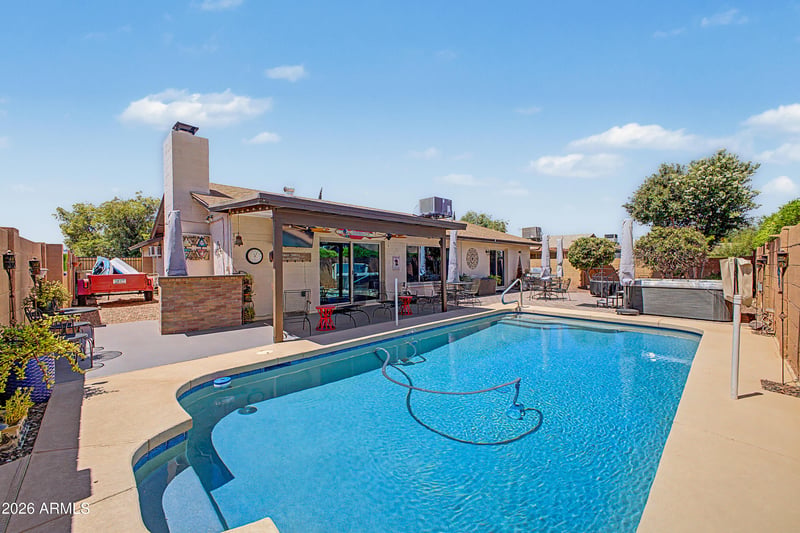 5746 W Desert Cove Ave, Glendale, AZ 85304