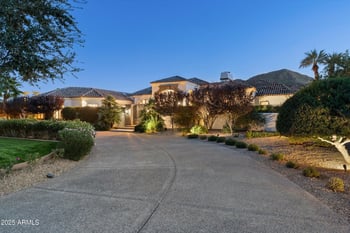 5747 Caballo Dr, Paradise Valley, AZ 85253