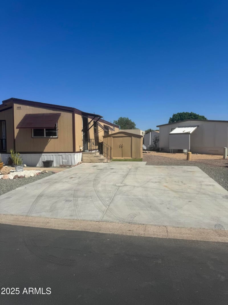 5747 W Missouri Ave #216, Glendale, AZ 85301