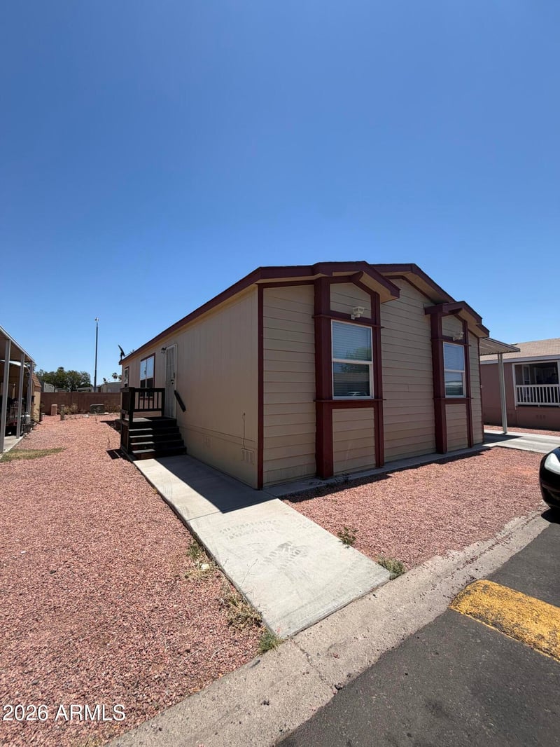 5747 Missouri Ave #32, Glendale, AZ 85301