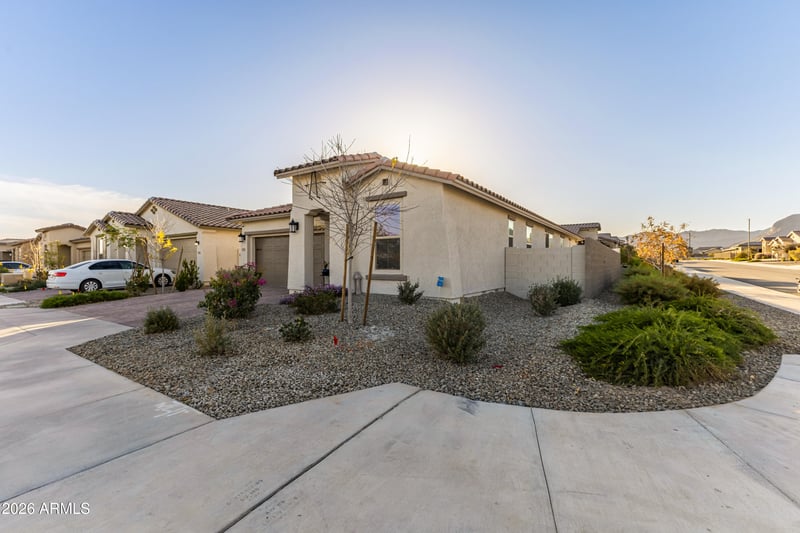 5748 194th Ave, Litchfield Park, AZ 85340