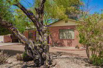 5748 Vista Ave, Glendale, AZ 85301