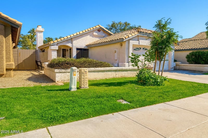 5749 Jupiter Way, Chandler, AZ 85226