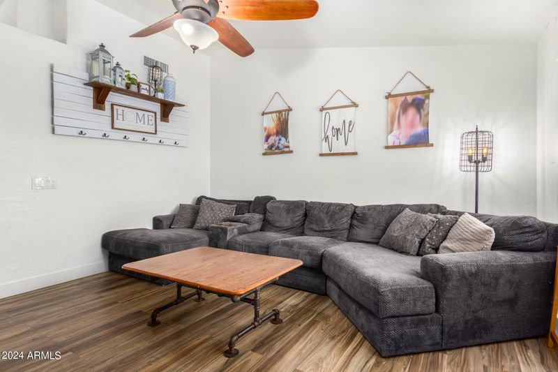 575 S Stardust Ln, Apache Junction, AZ 85120