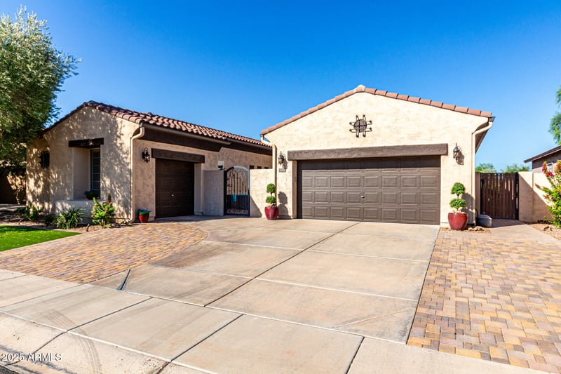 5750 Dragoon Dr, Chandler, AZ 85249