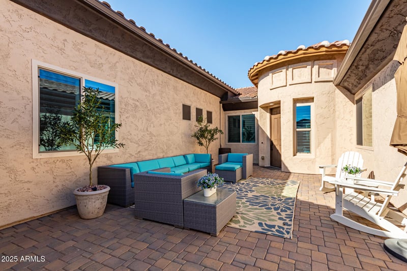 5750 Dragoon Dr, Chandler, AZ 85249
