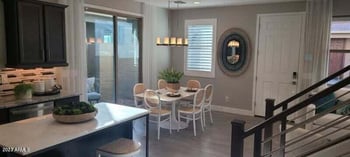 5750 Raymond St, Phoenix, AZ 85043