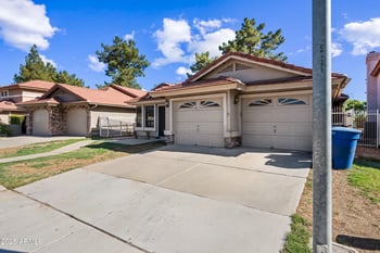 5751 Del Rio St, Chandler, AZ 85226